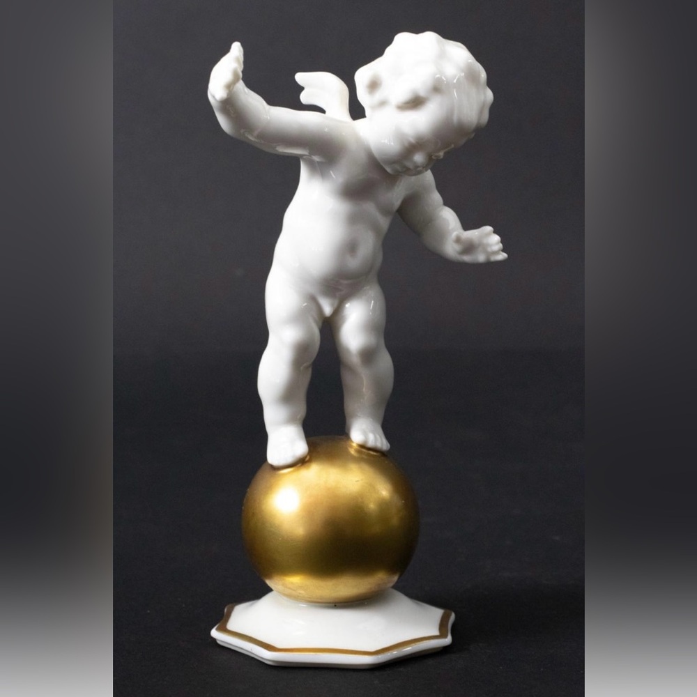 ART DECO HUTSCHENREUTHER LHS CHILD CHERUB BOY W/GOLD BALL K. TUTTER   RARE